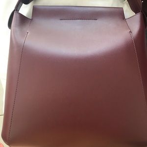 Everlane form bag